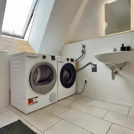 Lejlighed Construction Worker's In *